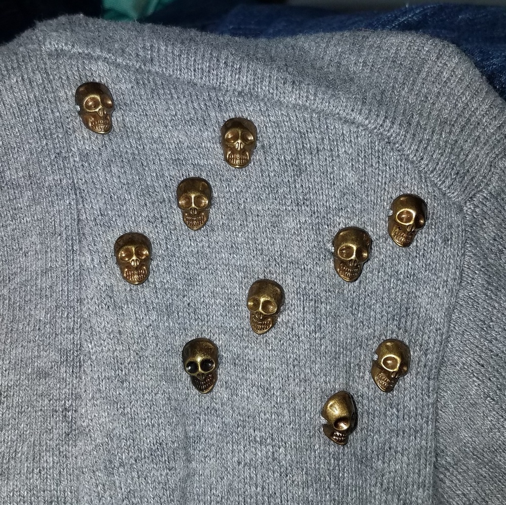 Torrid grey cardigan w/ skull accents